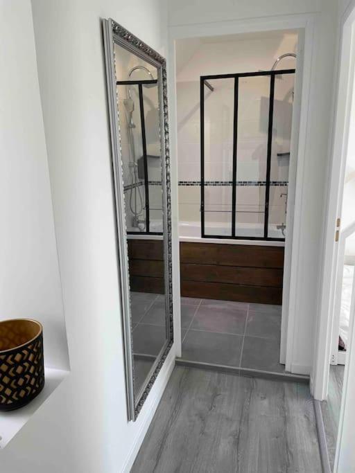 Le Bel Vue Apartment Sens Exterior photo